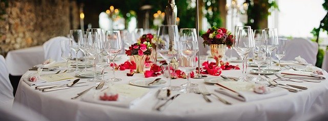 Sparkling Pairings for Every Wedding Event *