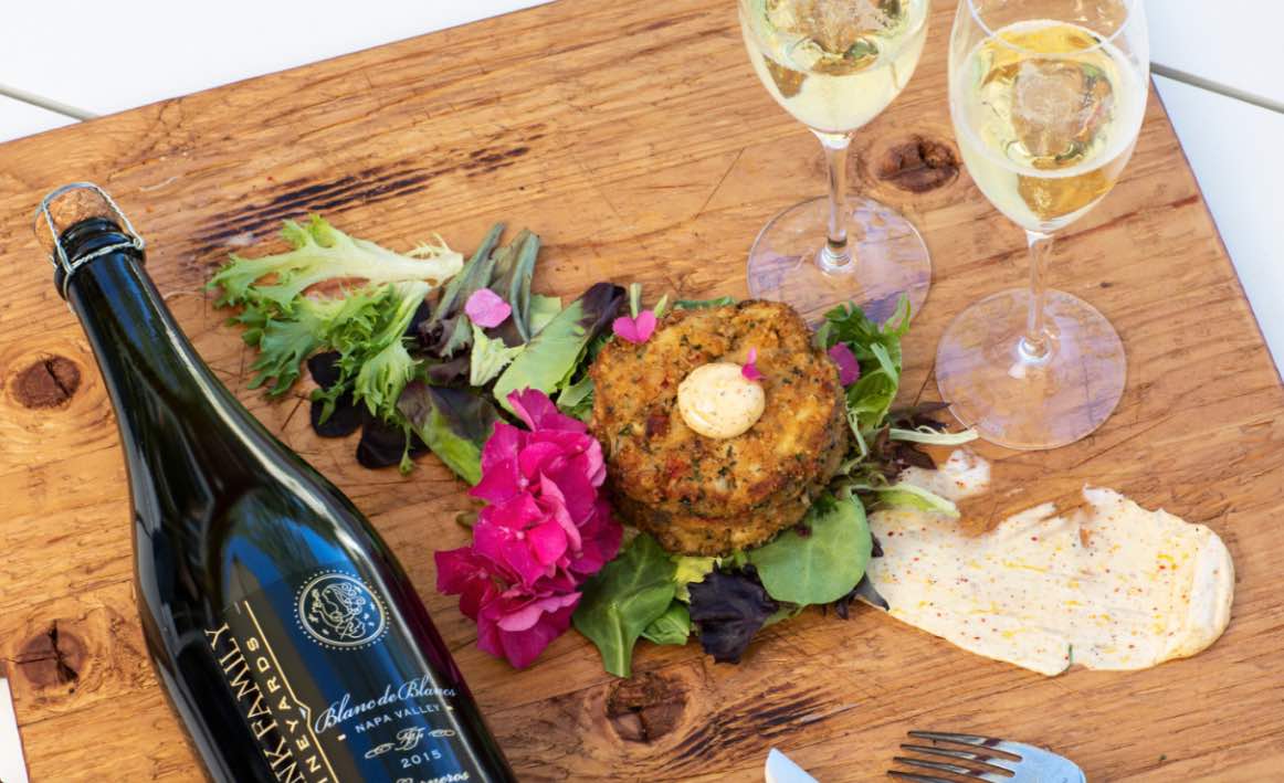 dungeness crab cakes recipe and wine pairing